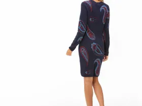 Женское платье Lacoste