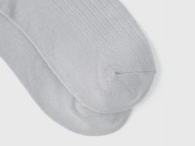 Носки в рубчик с содержанием вискозы, Серый