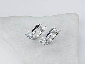 Серьги из белого золота с бриллиантами э0901сг07200756