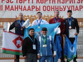 Первый из Анабара, и 26 лет ради золота. Мас-рестлеры разыграли медали Игр Манчаары