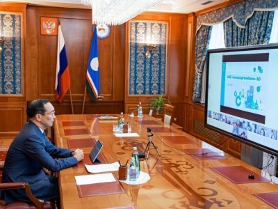 Айсен Николаев оценил финансово-хозяйственную деятельность Алмазэргиэнбанка