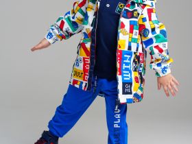 Куртка текстильная с полиуретановым покрытием для мальчиков (ветровка)