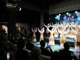 В Якутии отметили 80-летие Бориса Неустроева — Мандар Уус