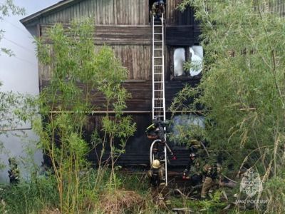 Пожар произошел в многоквартирном жилом доме в Якутске