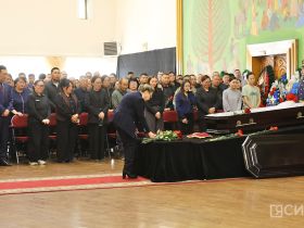 В Якутске простились с Героем России Алексеем Петровым