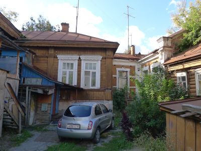 Западный флигель