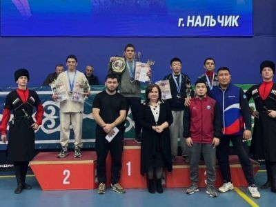 Якутский борец Данил Сивцев завоевал медаль первенства России