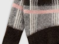 Джемпер из овечьей и верблюжьей шерсти