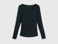 Лонгслив с драпировкой и асимметричным вырезом, Черный