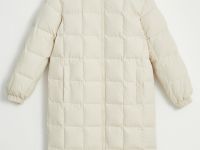 Пуховое пальто с капюшоном