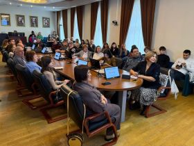 Владимир Касютин провёл образовательный интенсив для журналистов издательского дома «Периодика Ставрополья»