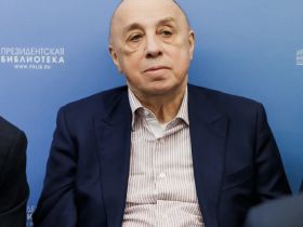 Секретарь СЖР Рафаэль Гусейнов  выступил на  III Трубниковских чтениях в Москве