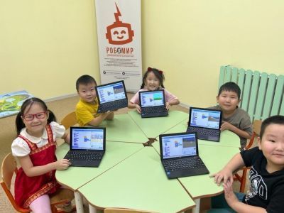 Первые шаги в IT: воспитанников детского сада в Вилюйске учат раннему программированию