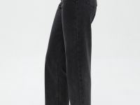 Расклешенные джинсы с высокой посадкой