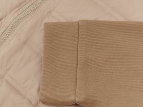 Стеганая куртка с наполнителем из натурального пуха