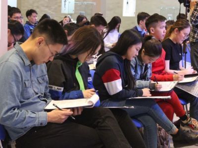 Более 700 якутян написали диктант Победы