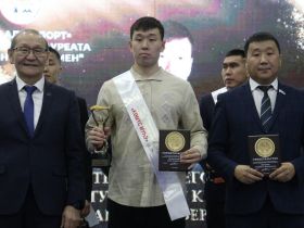 Ассоциация «Сахаада-спорт» наградила лучших в национальных видах спорта