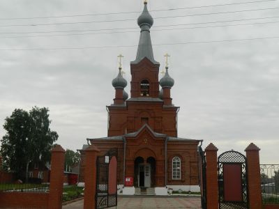 Храм Михаила Архангела, 1902 г., архитекторы Дружинин В.М., Чарушин И.А.