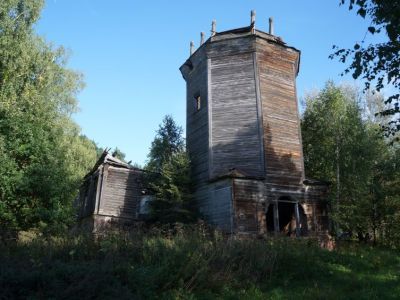 Церковь Знамения (деревянная) и колокольня