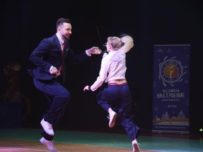 В Якутске завершился фестиваль танцевального спорта «Настроение»