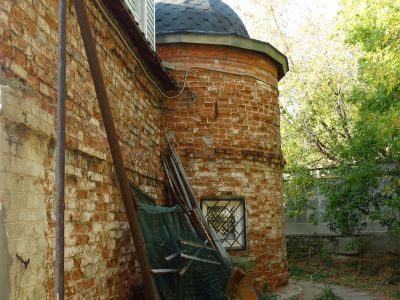 Ограда монастыря