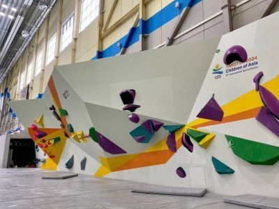 В Якутске завершилось строительство скалодрома в спорткомплексе «Дохсун» к играм «Дети Азии»