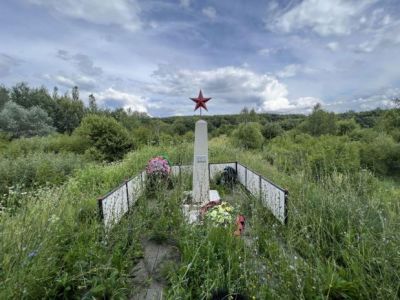 Одиночная могила ст. сержанта Федорова А.П., погибшего в период Великой Отечественной войны