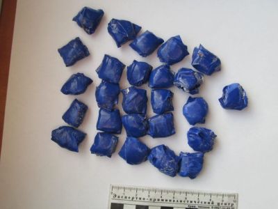 Уголовное дело участника организованной группы, сбывавшей синтетические наркотики, направили в суд