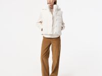 Женский жилет Lacoste с капюшоном