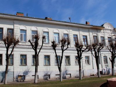 Дом Поповой