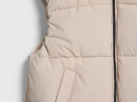 Утеплённый жилет для мальчиков, Бежевый