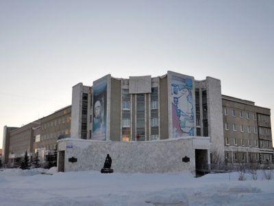 ГБУ РС(Я) «Мирнинская ЦРБ» сообщает о работе в выходные и праздничные дни