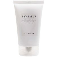 Охлаждающий защитный крем с центеллой SKIN1004 Madagascar Centella Soothing Cream 75 мл