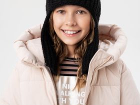 Шапка трикотажная для девочек