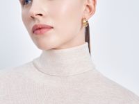 Водолазка приталенного силуэта