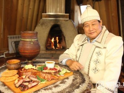 «Минньигэстик аhааҥ». Топ-5 рецептов от Иннокентия Тарбахова