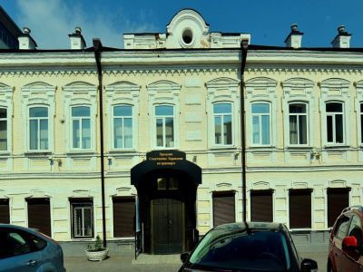 Здание бывшей гостиницы "Казань" в 1894-1917 гг. центр мебельного производства М.Ф. Просвирина в г. Екатеринбурге