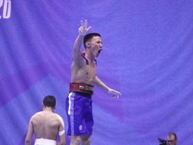 Реванши и сенсации. Мас-рестлеры Якутии завоевали еще шесть золотых медалей чемпионата России