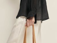 Блузка свободного силуэта