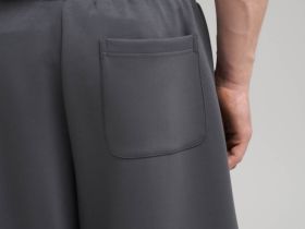 Свободные шорты с эластичным поясом