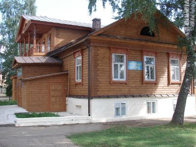 Дом жилой с мезонином