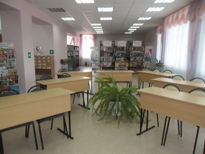 Яснозоренская поселенческая модельная библиотека