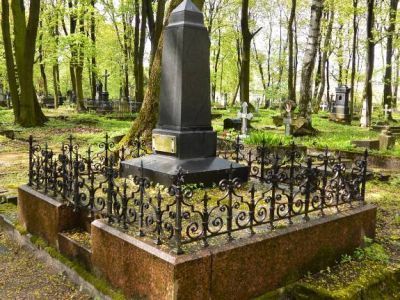 Могила Ковалевского А.О. (1840-1901), биолога и гистолога