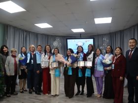 Педагог Чурапчинской гимназии стала абсолютным победителем конкурса «Учитель года» в Якутии