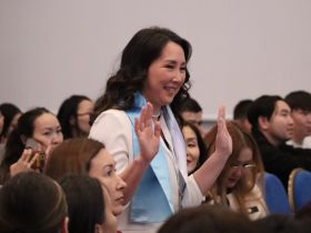 Региональный этап конкурса «Учитель года» стартовал в Якутске