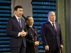 В Якутии состоялся торжественный вечер «Саха тыла саҕар кыыма»