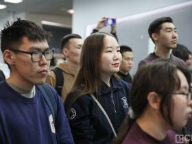 В Якутске открылась выставка, посвященная 100-летию Гавриила Чиряева