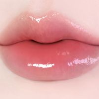 Блеск для губ с влажным сиянием Milk Touch Dew Stain Sheer Lip Gloss 06 Rose Demure