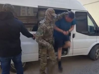 В Якутске ФСБ задержала сторонника украинских бандформирований за пропаганду терроризма