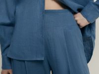 Брюки изо льна широкого силуэта